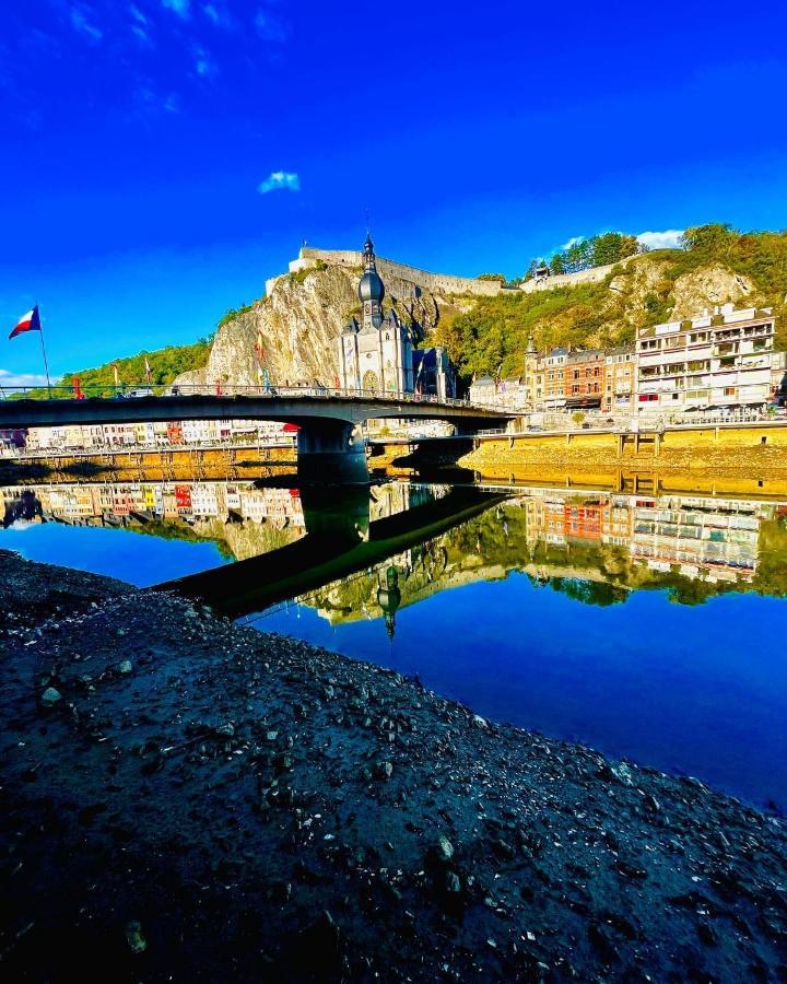 L'Appartement D'Houyet - Esc'Appart Bagian luar foto